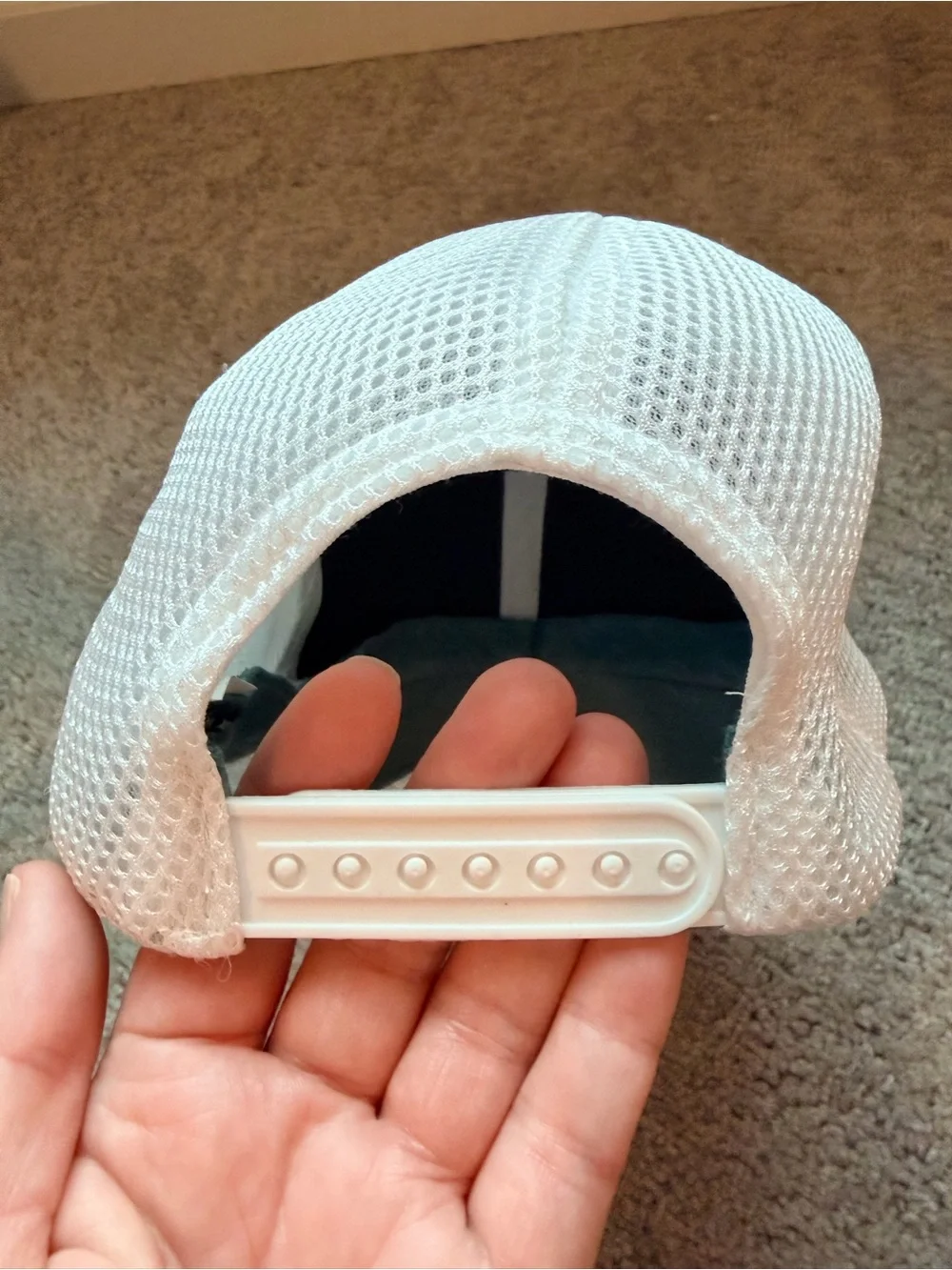 Zara Man baseball hat